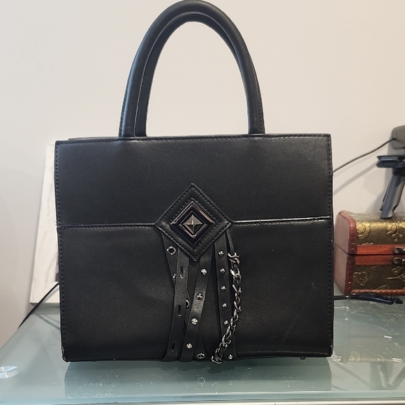 Celine Dion Handbags - Celine Dion Elegant Black Handbag